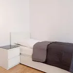 Exclusive 2-room Souterrain Διαμέρισμα
