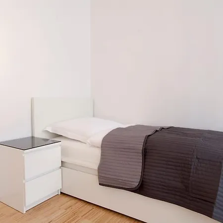 Exclusive 2-room Souterrain Διαμέρισμα