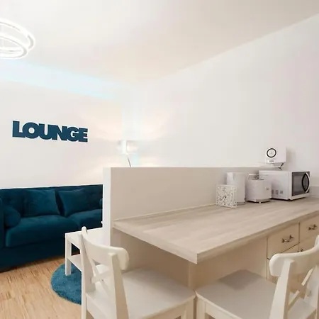 Apartment Exclusive 2-room Souterrain