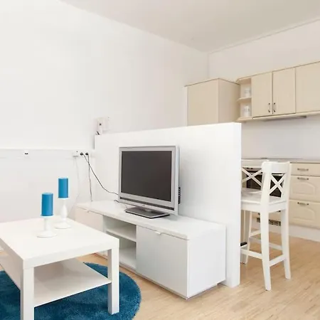 Exclusive 2-room Souterrain Apartment Nürnberg